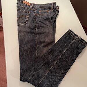 Levi's Women's Skinny Jeans 524 Too Superlow Size 5